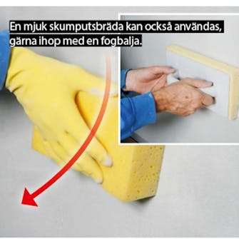 Isolera utvändigt: Till slut ska ytan göras helt slät med svamp Isolera utvändigt: Till slut ska ytan göras helt slät med svamp